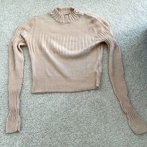 this is an american eagle long sleeve shirt, size small and has been worn once.